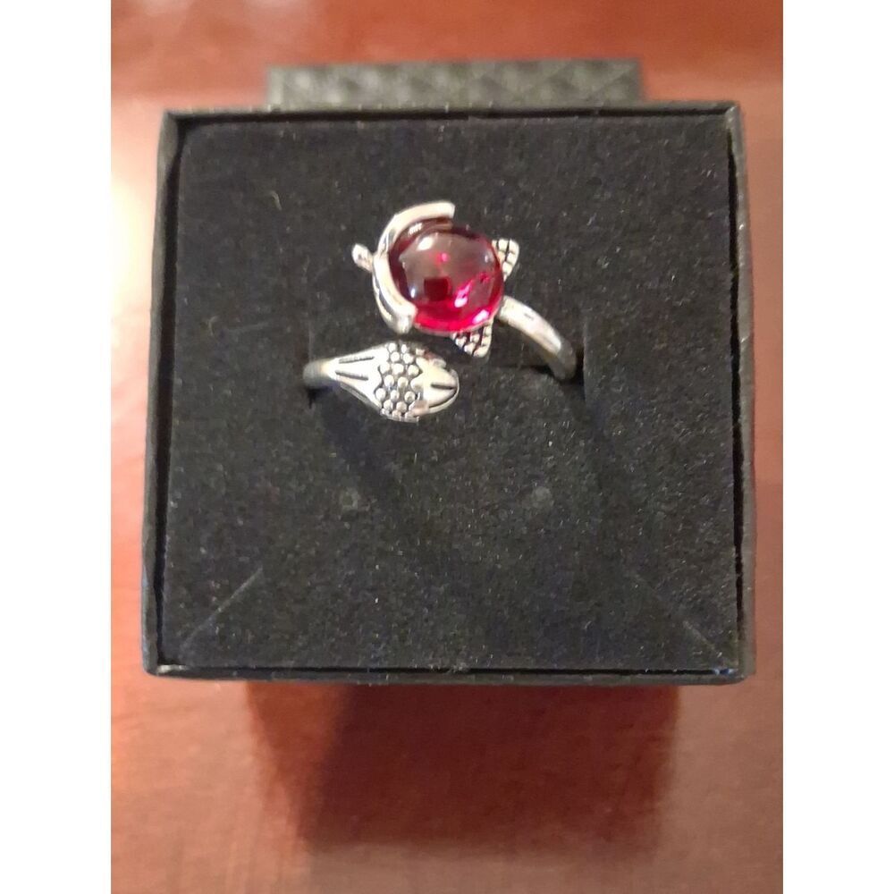 S925 Sterling Silver With Garnet Ring Marked Great Condition